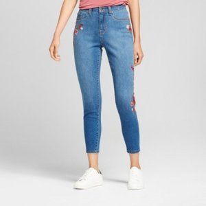 Emboidered Jeans with Pink Floral Detail